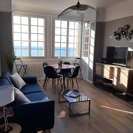 Au Gre Des Marees, Appartement Face A La Mer, Classe 3 Etoiles Ault Exterior photo