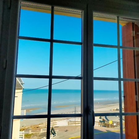 Au Gre Des Marees, Appartement Face A La Mer, Classe 3 Etoiles Ault Exterior photo